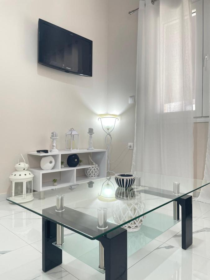 Aiginetan Apartments Aegina ภายนอก รูปภาพ