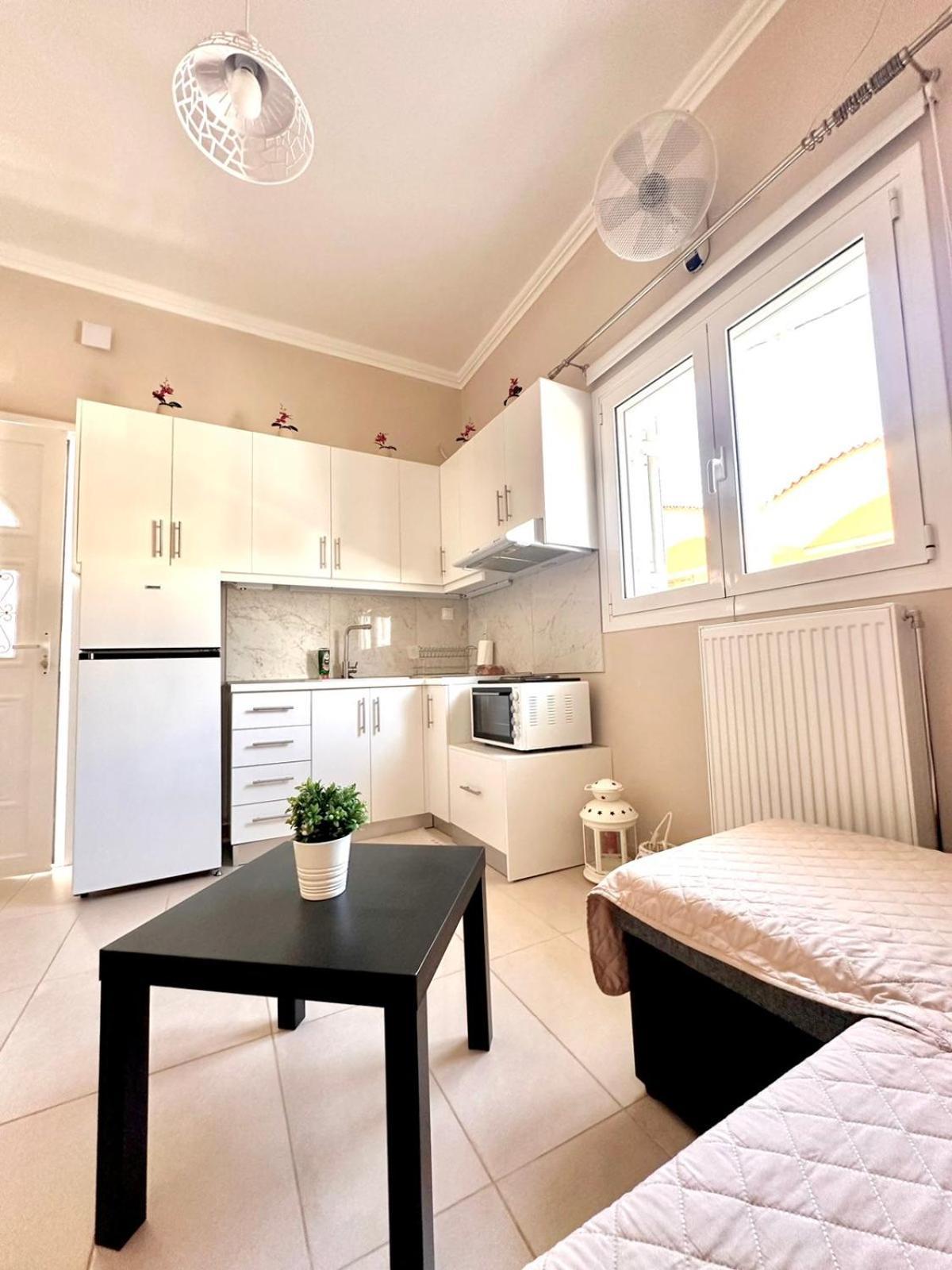 Aiginetan Apartments Aegina ภายนอก รูปภาพ